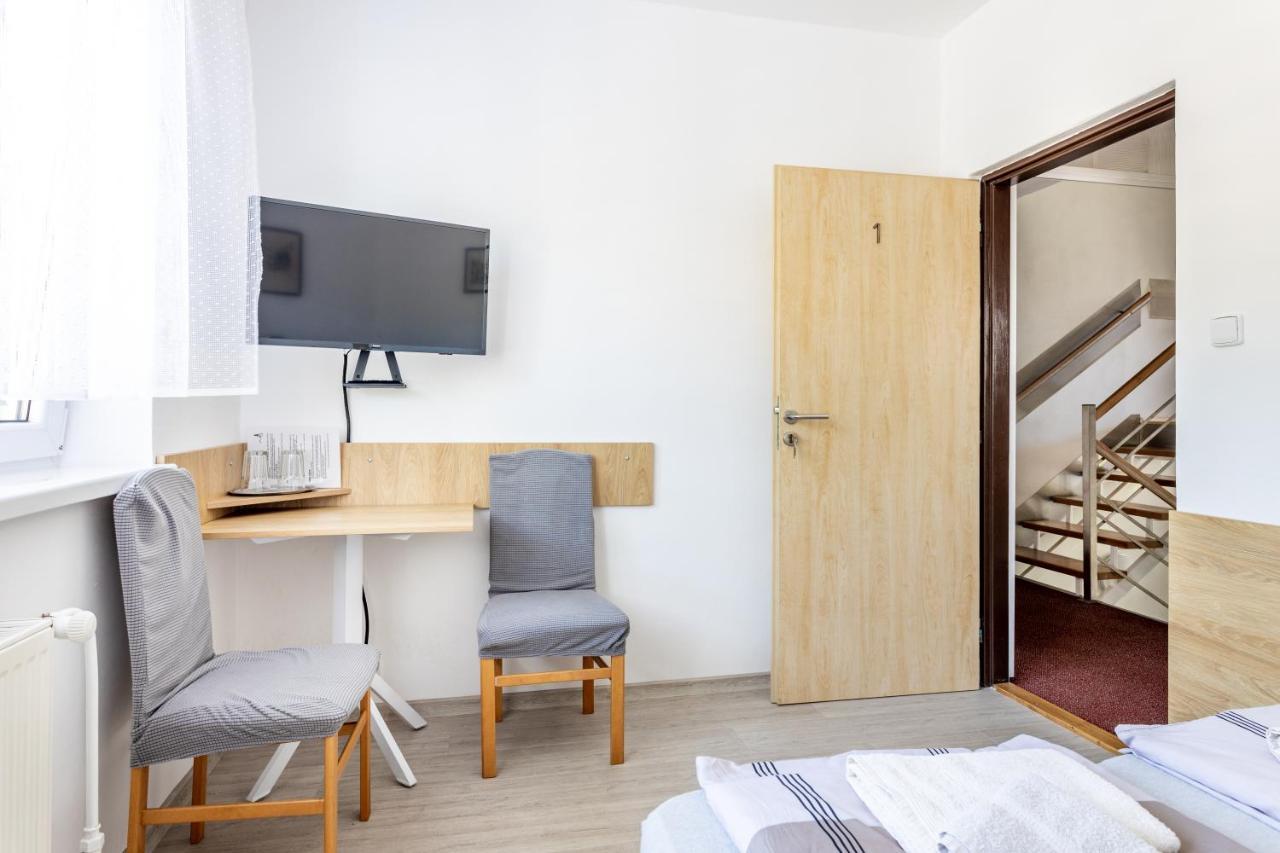 Ubytovani Bezchlebovi Hotel Český Krumlov Buitenkant foto