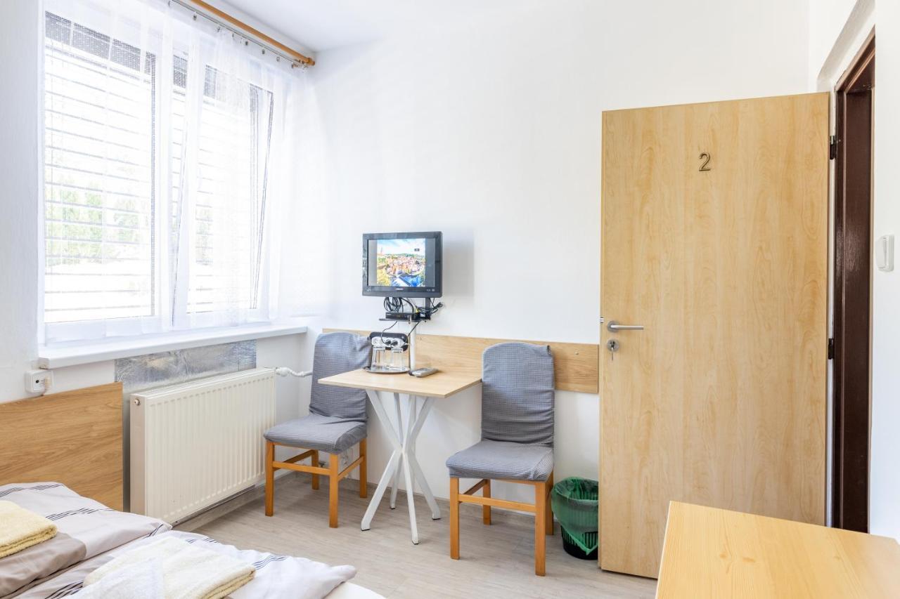 Ubytovani Bezchlebovi Hotel Český Krumlov Buitenkant foto