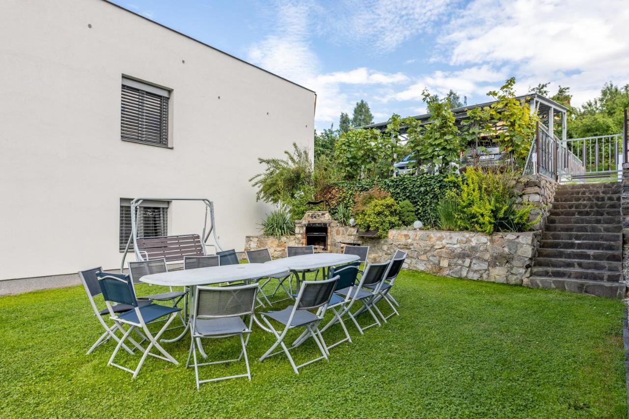 Ubytovani Bezchlebovi Hotel Český Krumlov Buitenkant foto
